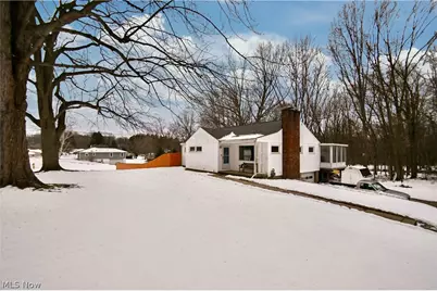 3218 Pickle Road, Akron, OH 44312 - Photo 24