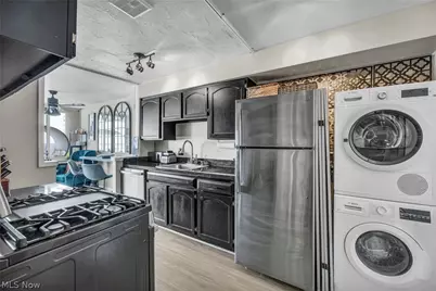 12900 Lake Avenue, Oakwood, OH 44107 - Photo 16