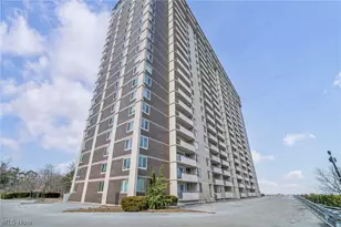 12900 Lake Ave, Oakwood, OH 44107 - Photo 44