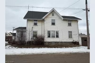 212 Maryland Avenue SW, Canton, OH 44710 - Photo 2