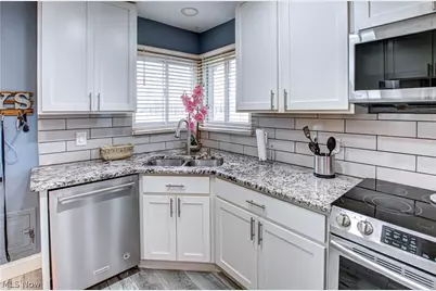 7256 Markal Drive, Loveland, OH 44130 - Photo 6