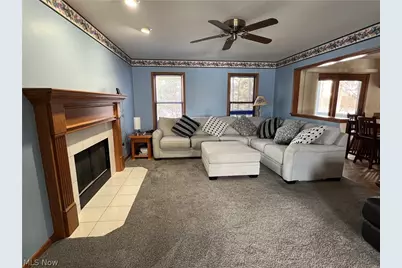 2757 Candace Court, Uniontown, OH 44685 - Photo 8