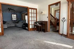 2757 Candace Ct, Uniontown, OH 44685 - Photo 6