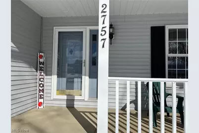 2757 Candace Court, Uniontown, OH 44685 - Photo 2