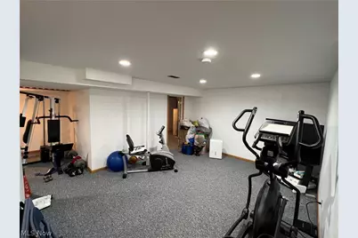 2757 Candace Court, Uniontown, OH 44685 - Photo 30