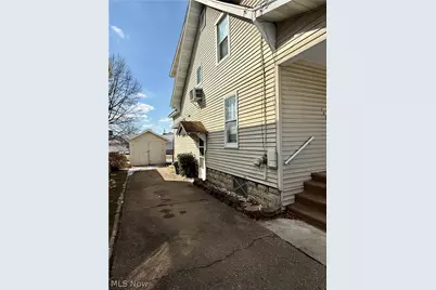 1206 W Virginia Avenue, Parkersburg, WV 26104 - Photo 32