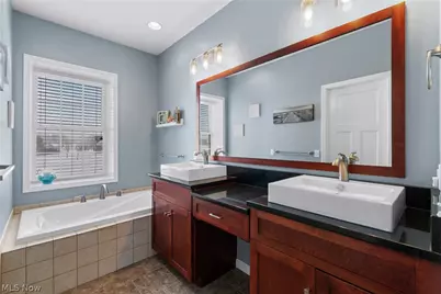 2015 Osage Trail, Wadsworth, OH 44281 - Photo 18