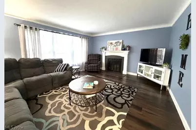 913 Oak Street NW, New Philadelphia, OH 44663 - Photo 4