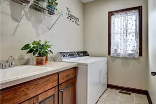 737 S Kohler Rd, Orrville, OH 44667 - Photo 30