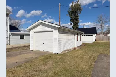 152 3rd Street SW, New Philadelphia, OH 44663 - Photo 30