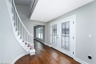 26436 Annesley Rd, Beachwood, OH 44122 - Photo 12