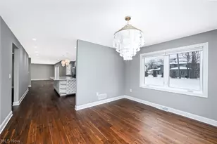 26436 Annesley Rd, Beachwood, OH 44122 - Photo 18