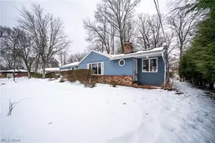 5743 Brookwood Dr, Akron, OH 44319 - Photo 2