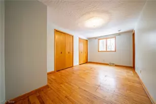 5743 Brookwood Dr, Akron, OH 44319 - Photo 16