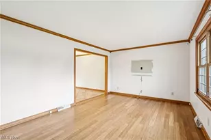 1470 Turnberry Dr, Youngstown, OH 44512 - Photo 6