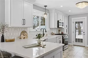 37607 Euclid Ave, Willoughby, OH 44094 - Photo 10