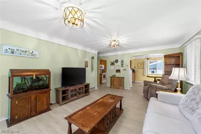 6370 Stratford Drive, Loveland, OH 44130 - Photo 4