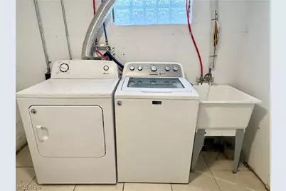 7909 Colgate Avenue, Loveland, OH 44102 - Photo 44