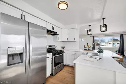 6871 Franke Road, Middleburg Heights, OH 44130 - Photo 16