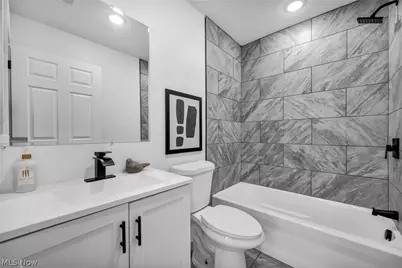 3670 Pennington Road, Huber Heights, OH 44120 - Photo 18