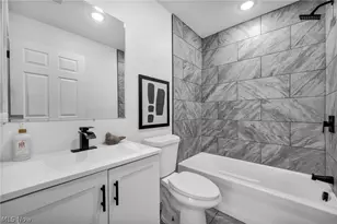 3670 Pennington Rd, Huber Heights, OH 44120 - Photo 18