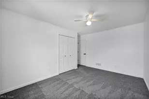 3670 Pennington Rd, Huber Heights, OH 44120 - Photo 20
