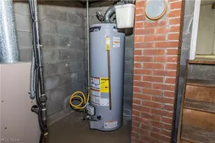 2360 Savoy Ave, Akron, OH 44305 - Photo 32