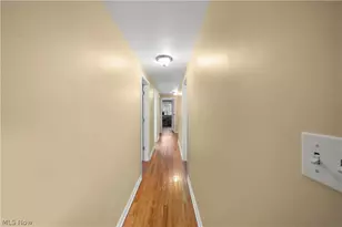 17886 Lost Trail, Chagrin Falls, OH 44023 - Photo 16