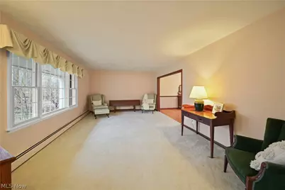 17886 Lost Trail, Chagrin Falls, OH 44023 - Photo 12