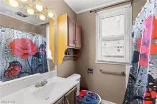 1203 Indiana St, Martins Ferry, OH 43935 - Photo 10