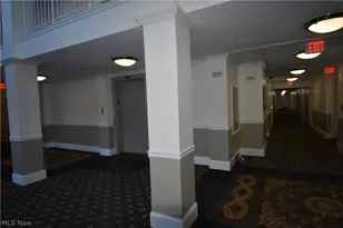 23004 Chandlers Ln, Olmsted Falls, OH 44138 - Photo 36