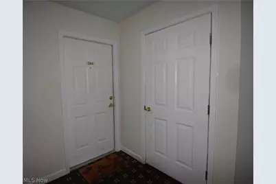 23004 Chandlers Lane #4-344, Olmsted Falls, OH 44138 - Photo 2