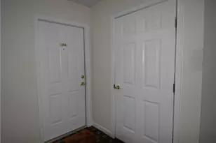 23004 Chandlers Ln, Olmsted Falls, OH 44138 - Photo 2