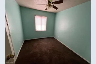 17001 Lipton Avenue, Loveland, OH 44128 - Photo 8