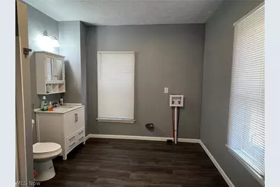 475 State Street, Conneaut, OH 44030 - Photo 10