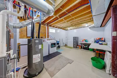 22711 Vera Street, Warrensville Heights, OH 44128 - Photo 38