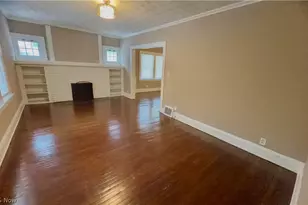 952 Oxford Rd, Cleveland Heights, OH 44121 - Photo 8