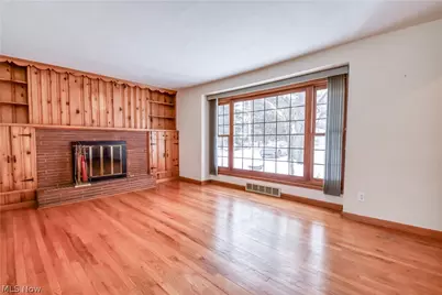 2772 Oak Street, Willoughby, OH 44094 - Photo 4