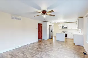 2135 Rankin Dr, Ravenna, OH 44266 - Photo 10