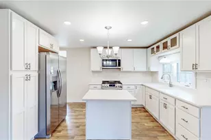 2135 Rankin Dr, Ravenna, OH 44266 - Photo 14