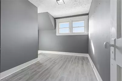 1729 E 26th Street, Ashtabula, OH 44004 - Photo 8