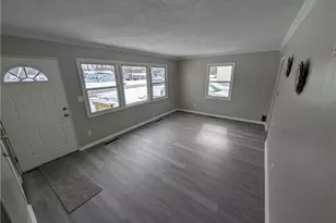 4510 Riverside Dr, Lorain, OH 44055 - Photo 2