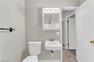 1415 Wyandotte Ave, Oakwood, OH 44107 - Photo 18