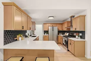 2365 Norman Dr, Stow, OH 44224 - Photo 6