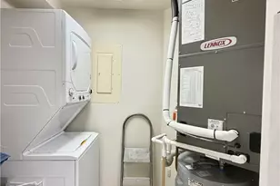 711 W Lakeshore Dr, Port Clinton, OH 43452 - Photo 32