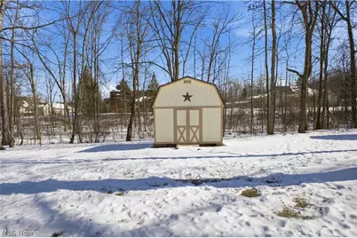 379 Wyndclift Place, Austintown, OH 44515 - Photo 30