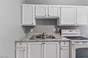 10520 Everton Ave, Loveland, OH 44108 - Photo 20