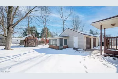 2134 Estabrook Avenue NW, Warren, OH 44485 - Photo 22