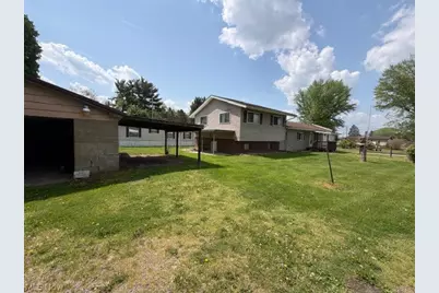 71571 Main Street, St Clairsville, OH 43950 - Photo 26