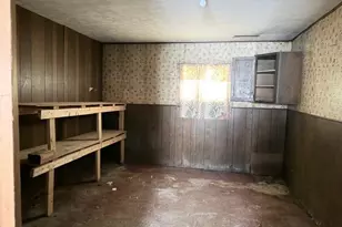71571 Main St, St Clairsville, OH 43950 - Photo 20